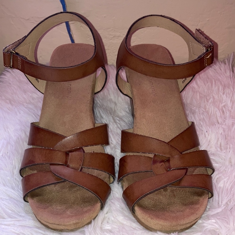 Brown wedge heels